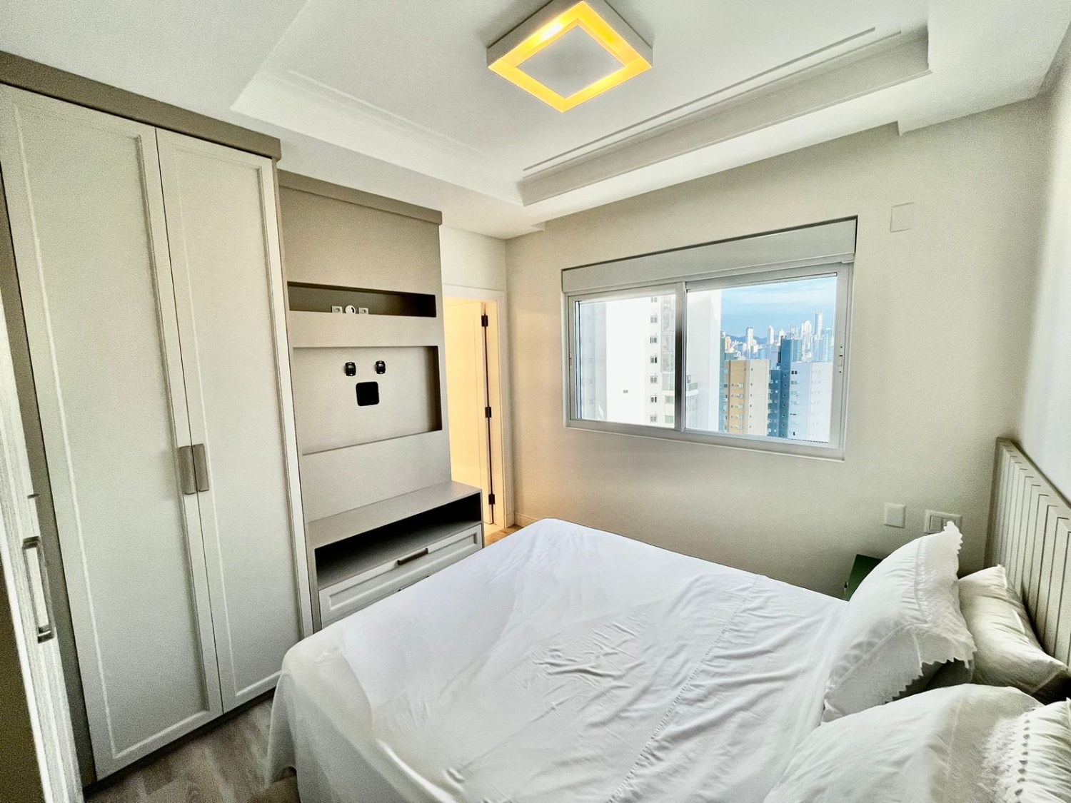 Apartamento no Ed. Solar Gonçalves em Balneário Camboriú - foto 14