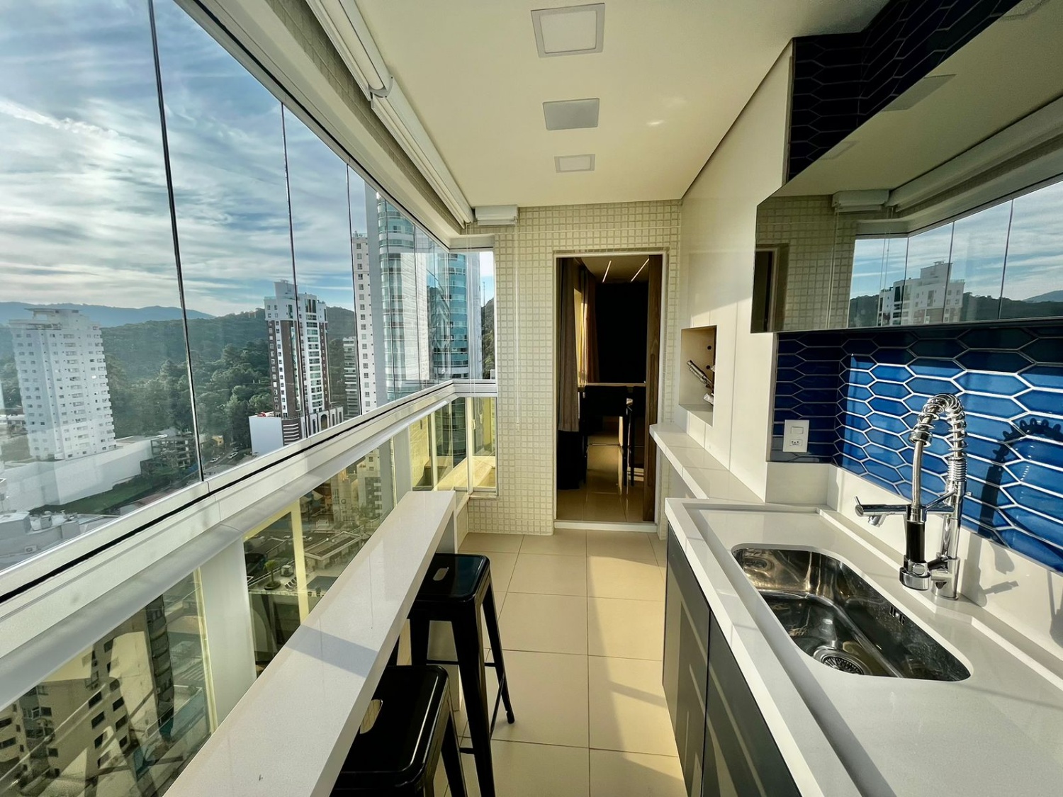 Apartamento no Ed. Solar Gonçalves em Balneário Camboriú - foto 23