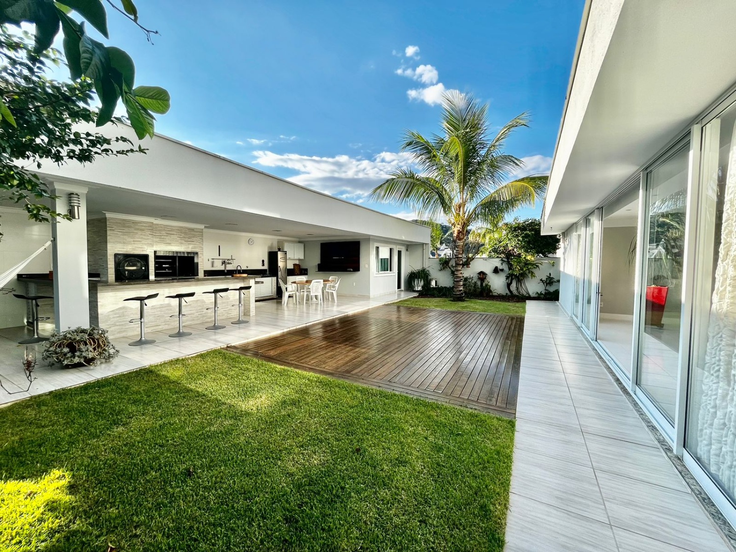 Casa no Condomínio Haras Rio do Ouro em Balneário Camboriú - foto 11
