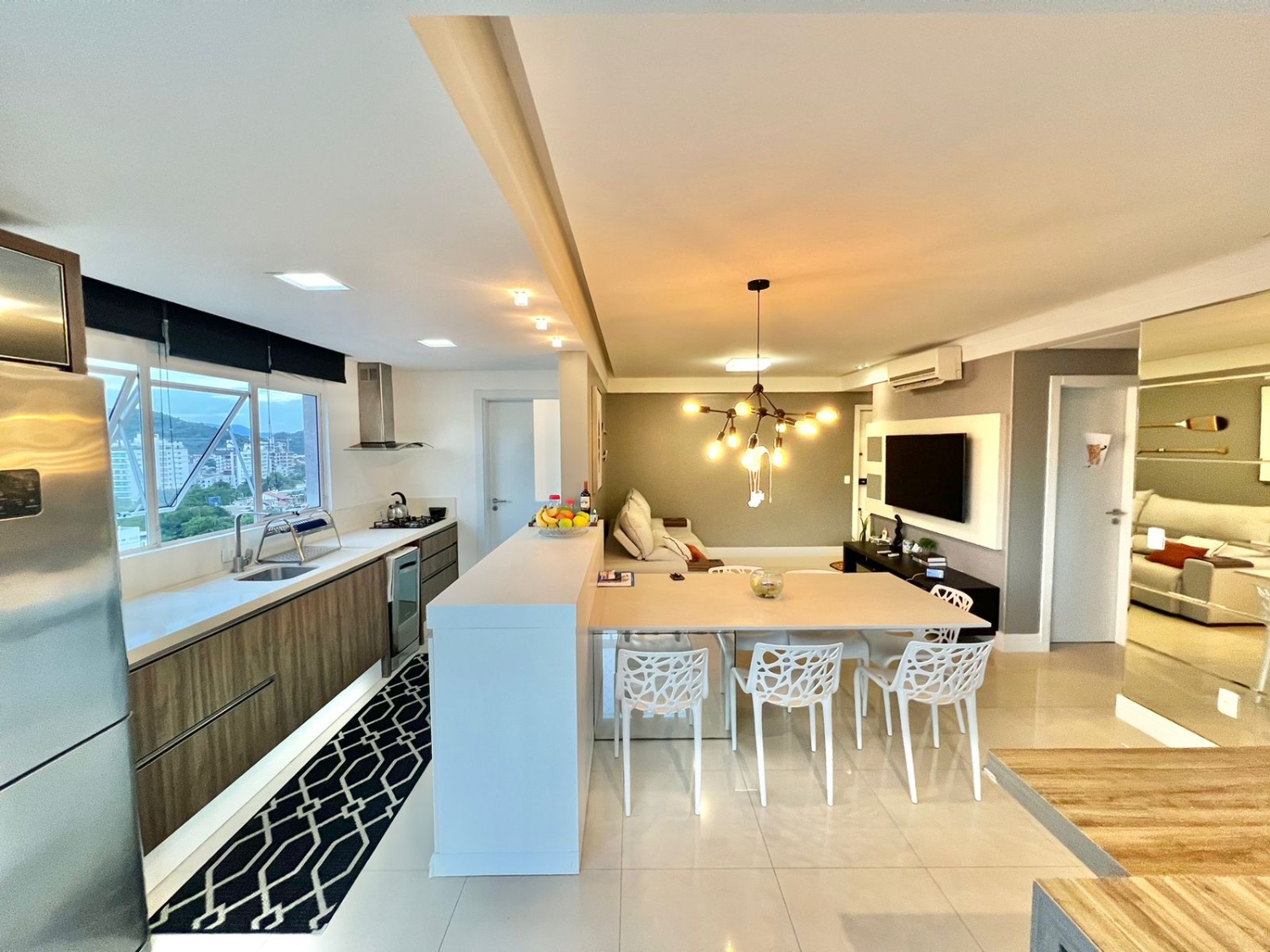 Apartamento no Ed. Leonardo da Vinci na Praia Brava em Itajaí
