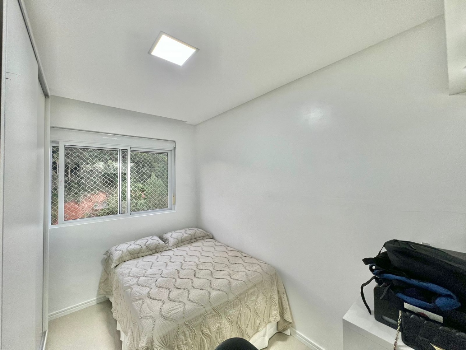 Apartamento no Ed. Leonardo da Vinci na Praia Brava - foto 13