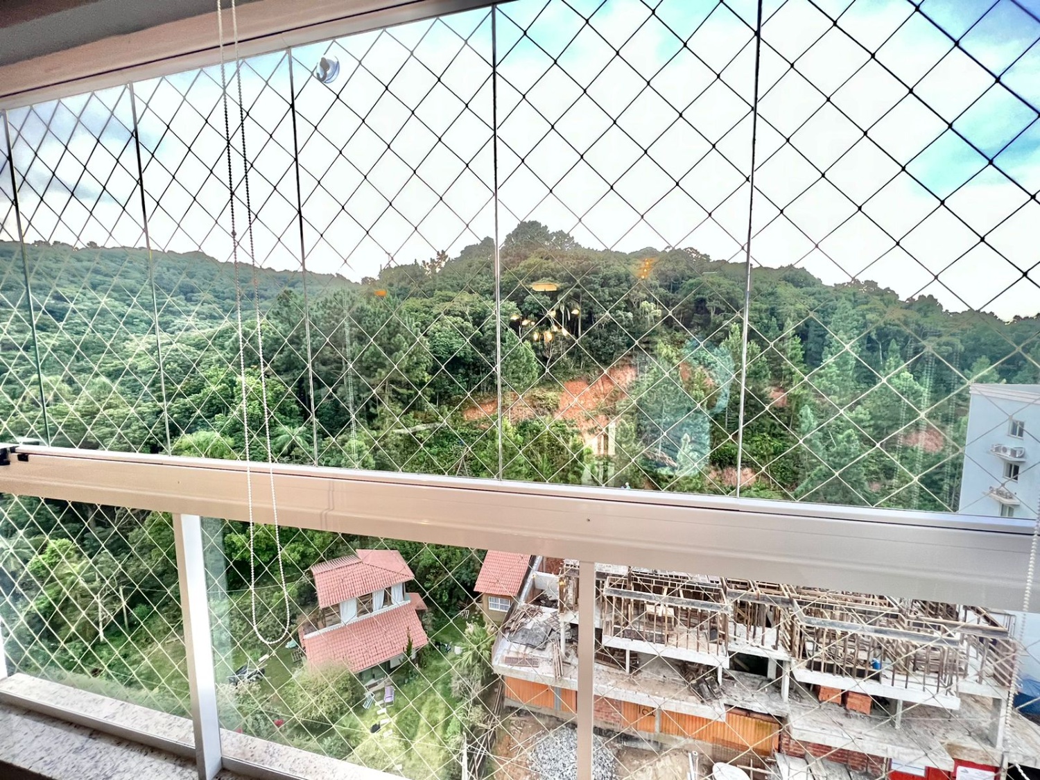 Apartamento no Ed. Leonardo da Vinci na Praia Brava - foto 15
