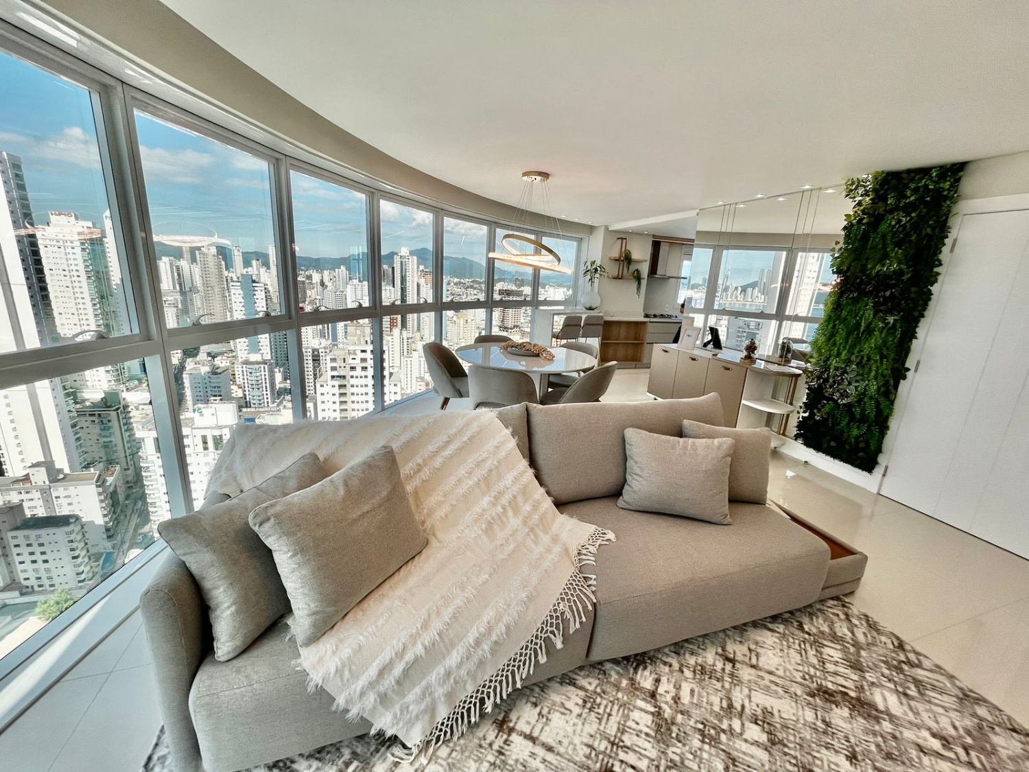 Olympo Tower - Apartamento no Ed. Olympo Tower em Balneário Camboriú