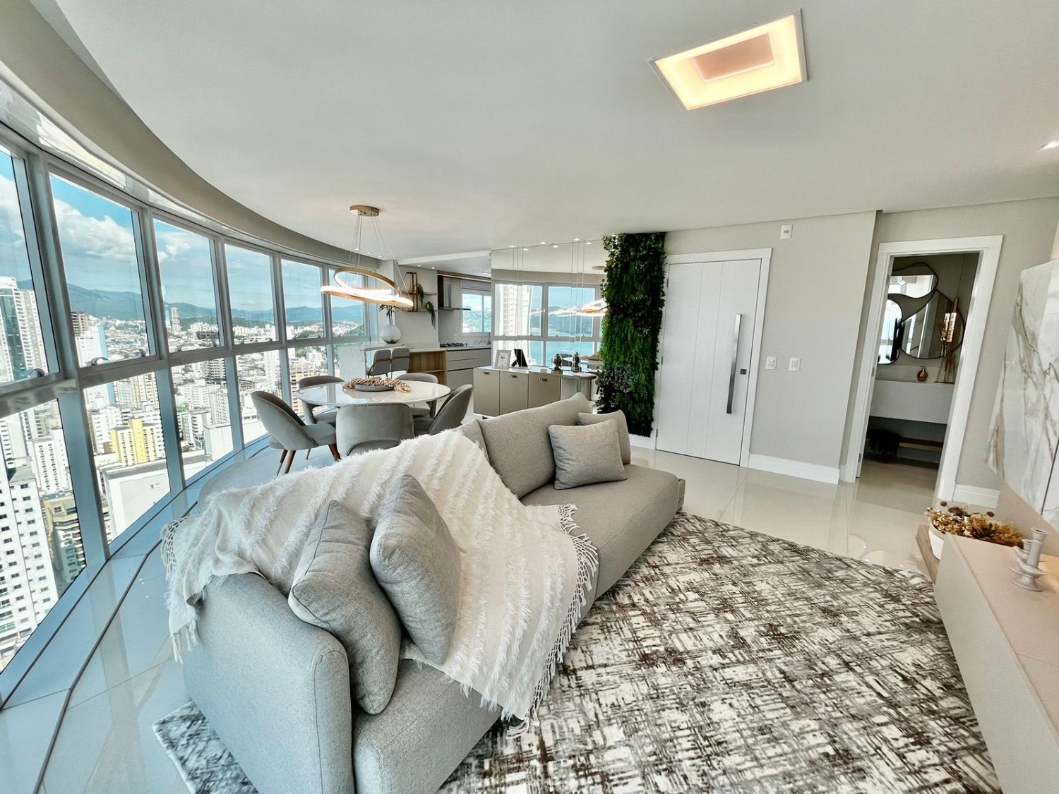 Olympo Tower - Apartamento no Ed. Olympo Tower em Balneário Camboriú