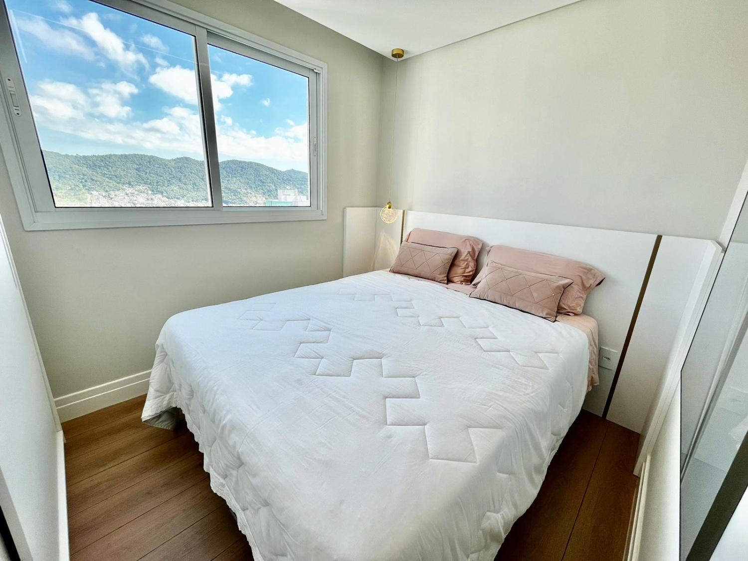 Apartamento no Ed. Olympo Tower em Balneário Camboriú - foto 15