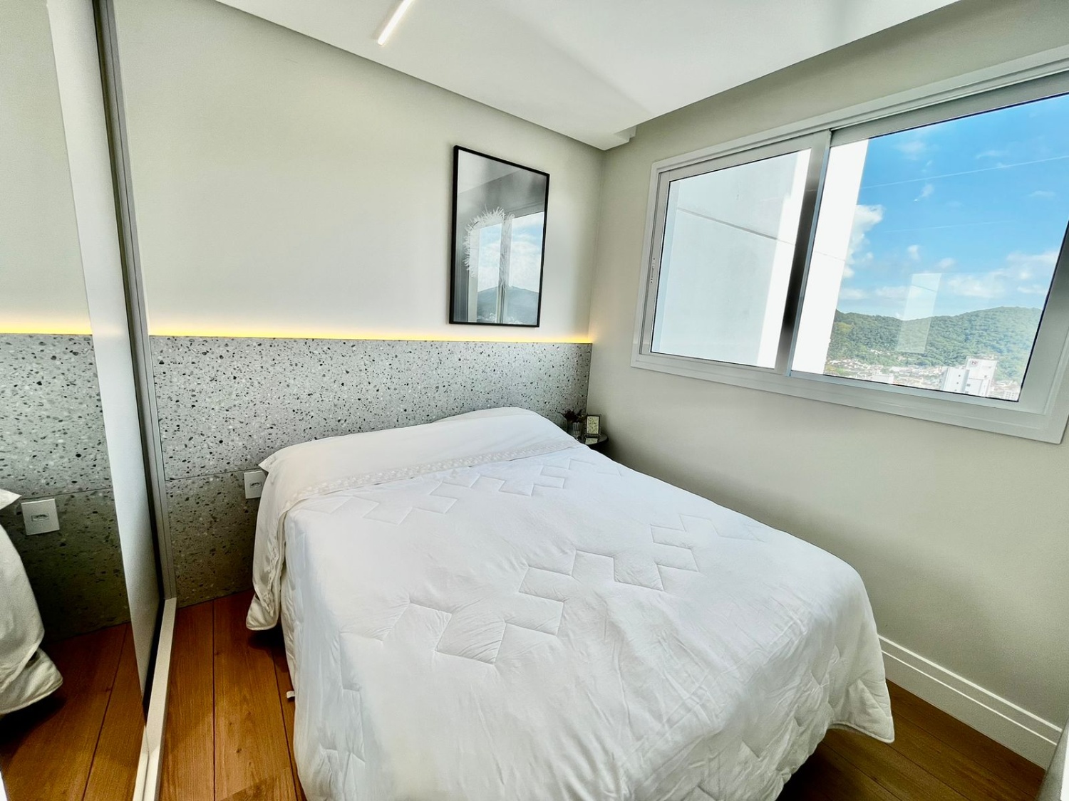 Apartamento no Ed. Olympo Tower em Balneário Camboriú - foto 18