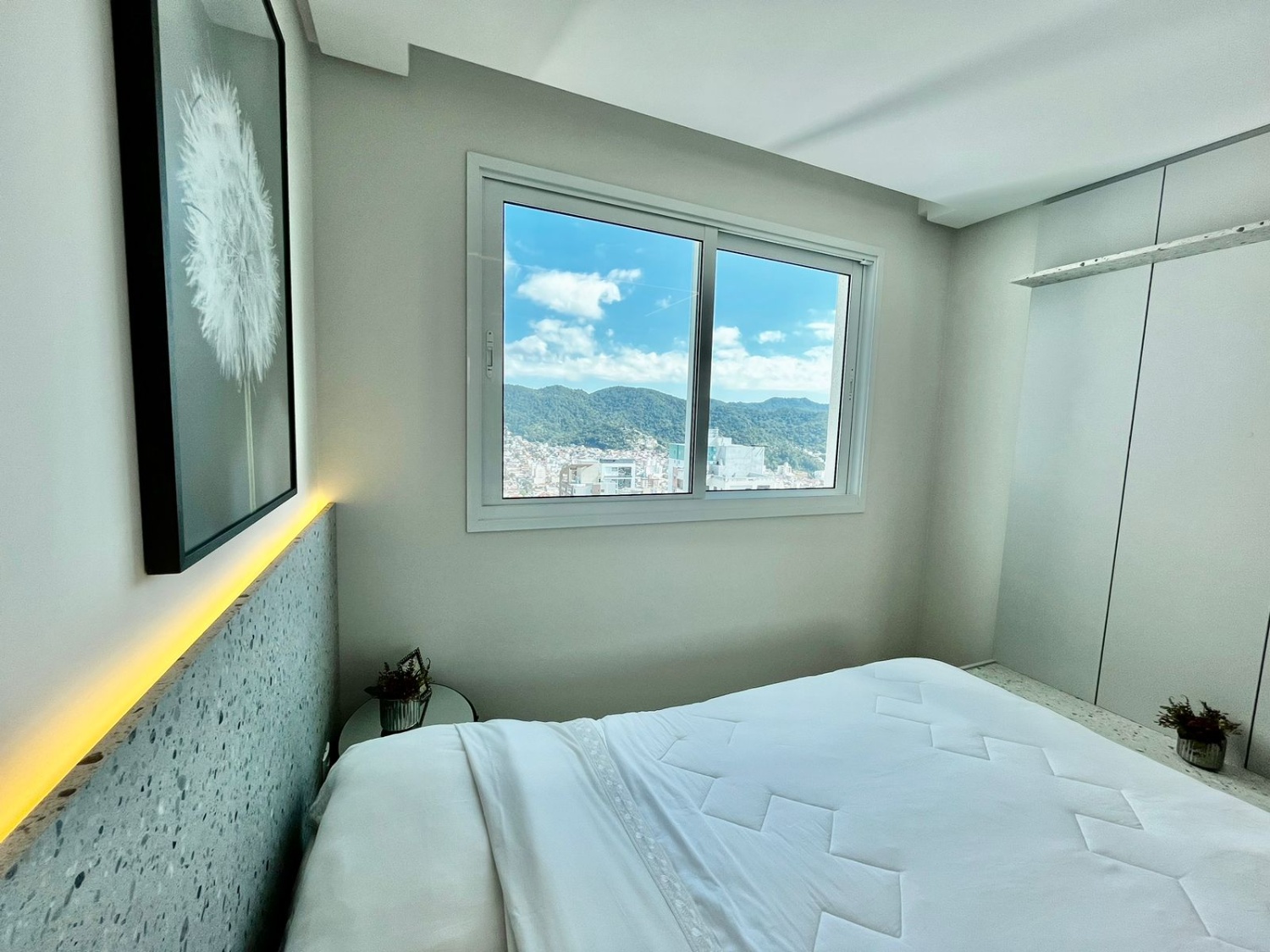 Apartamento no Ed. Olympo Tower em Balneário Camboriú - foto 19