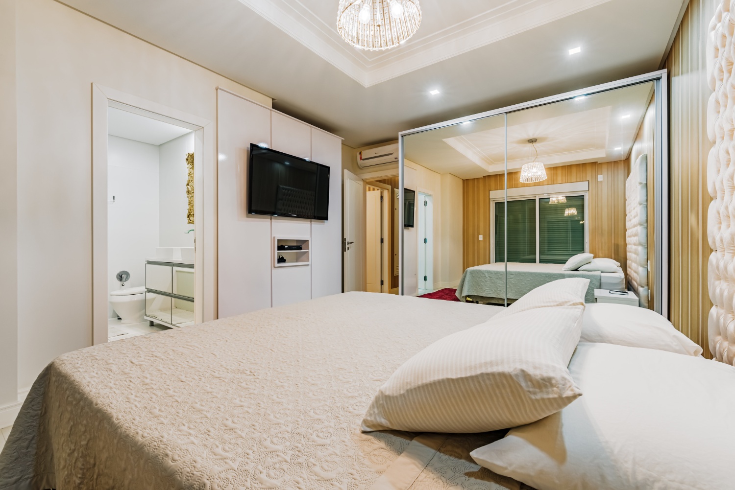 Apartamento no Ed. Solar Gonçalves em Balneário Camboriú - foto 13