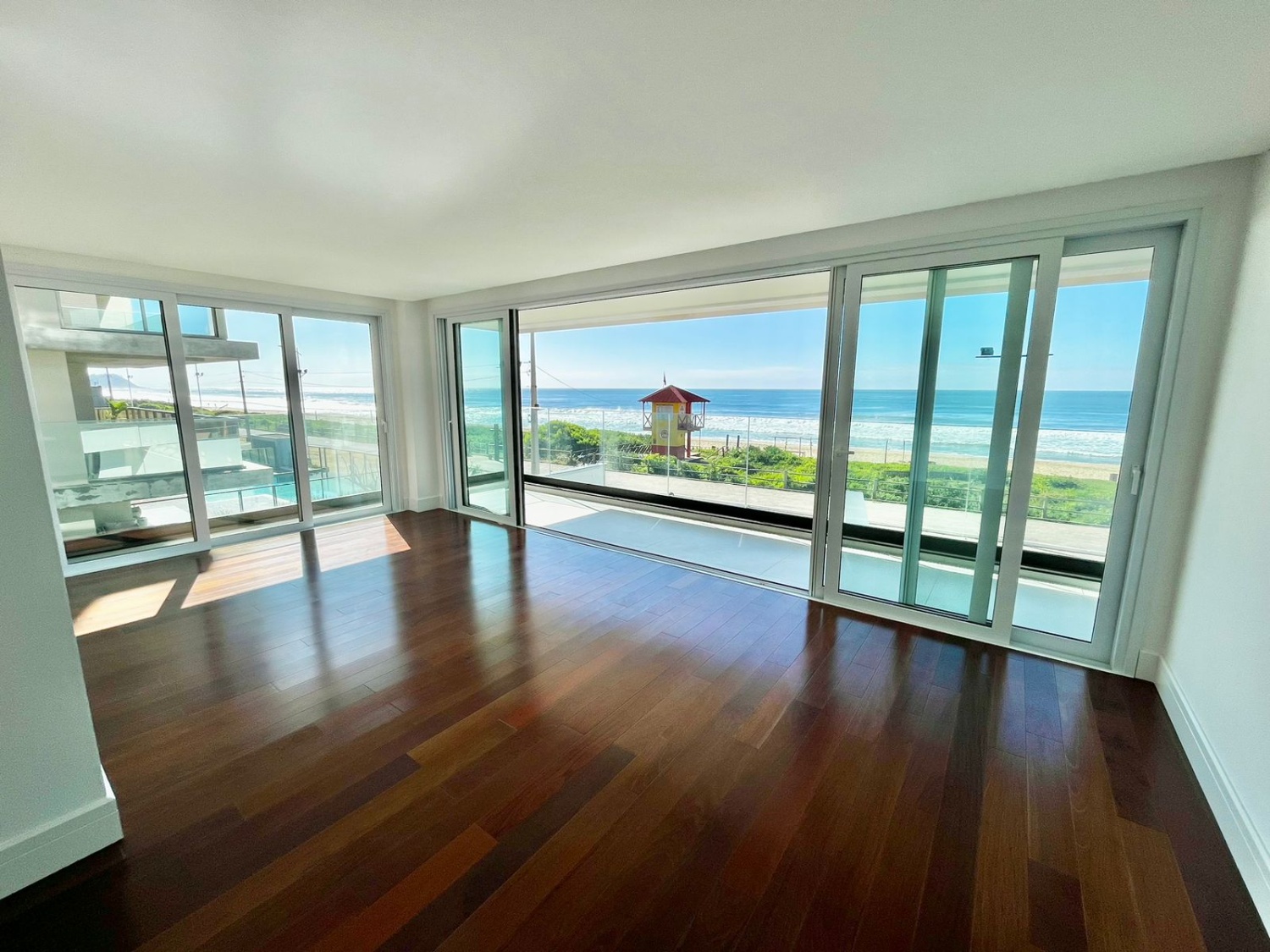 Apartamento Garden Frente Mar no Edifício Bay House na Praia Brava - foto 13