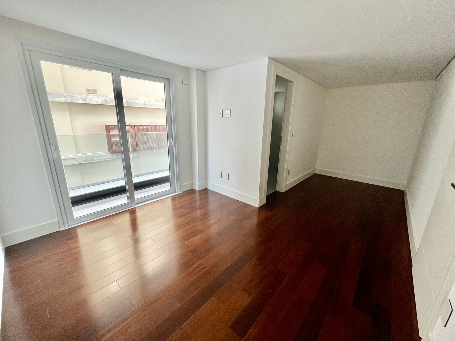 Apartamento Garden Frente Mar no Edifício Bay House na Praia Brava - foto 20