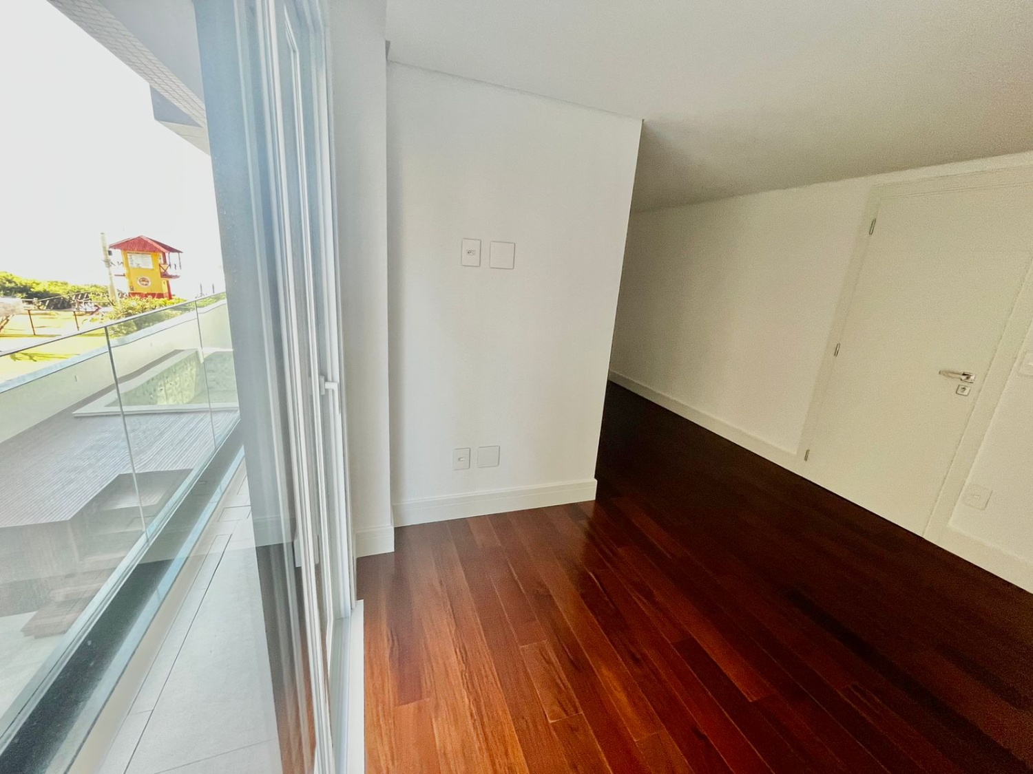 Apartamento Garden Frente Mar no Edifício Bay House na Praia Brava - foto 21