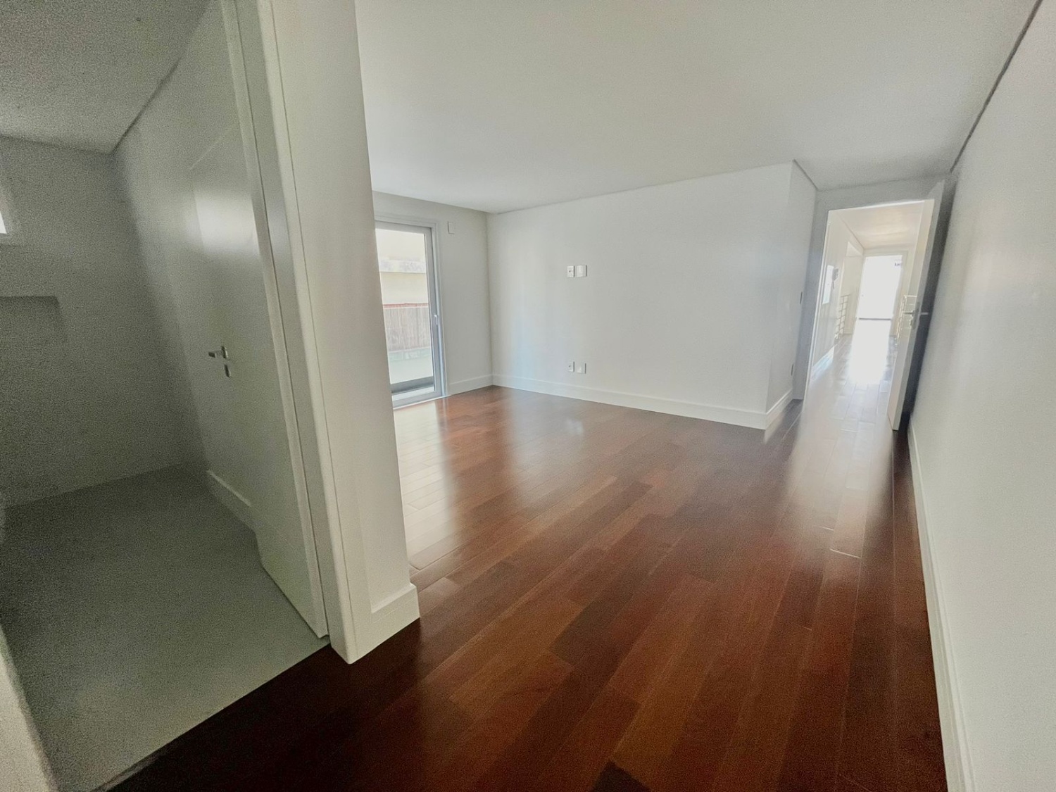 Apartamento Garden Frente Mar no Edifício Bay House na Praia Brava - foto 26