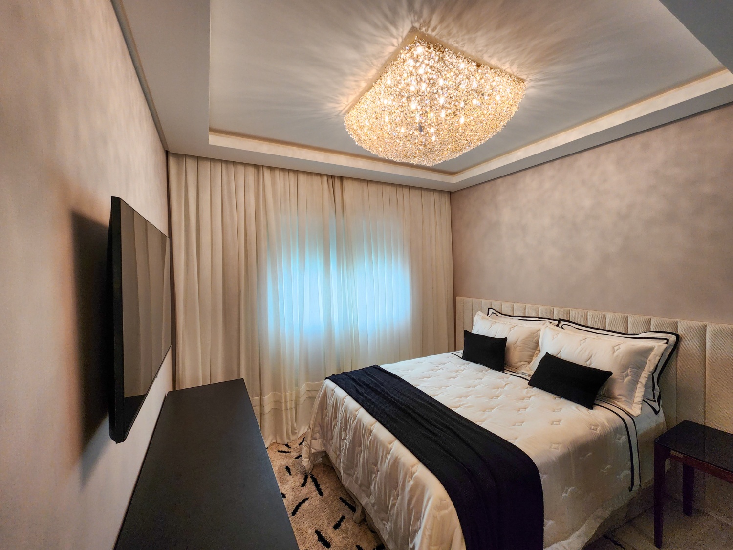 Apartamento no Ed. Torre Esmeralda no centro de Balneário Camboriú - foto 7