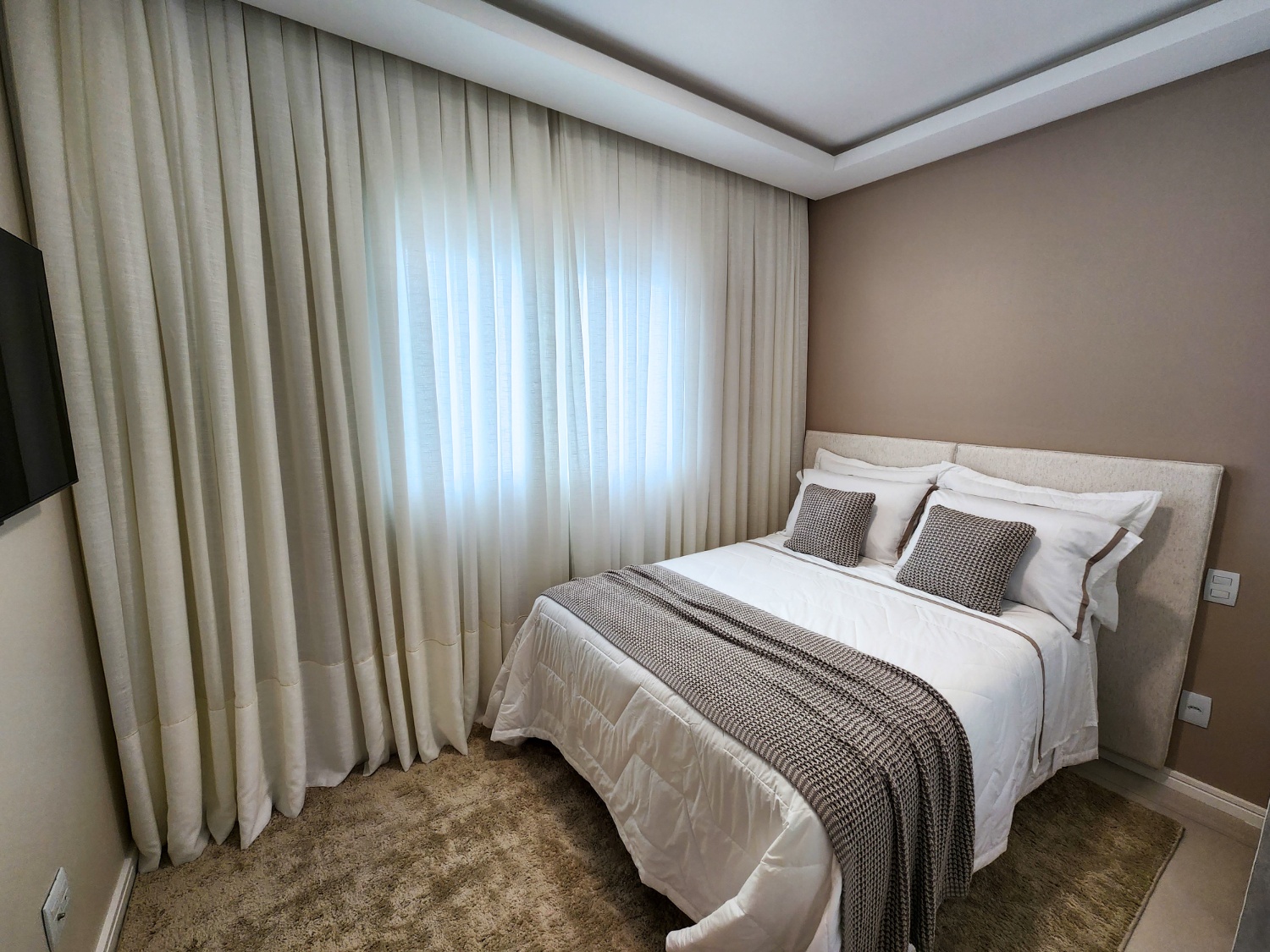 Apartamento no Ed. Torre Esmeralda no centro de Balneário Camboriú - foto 11