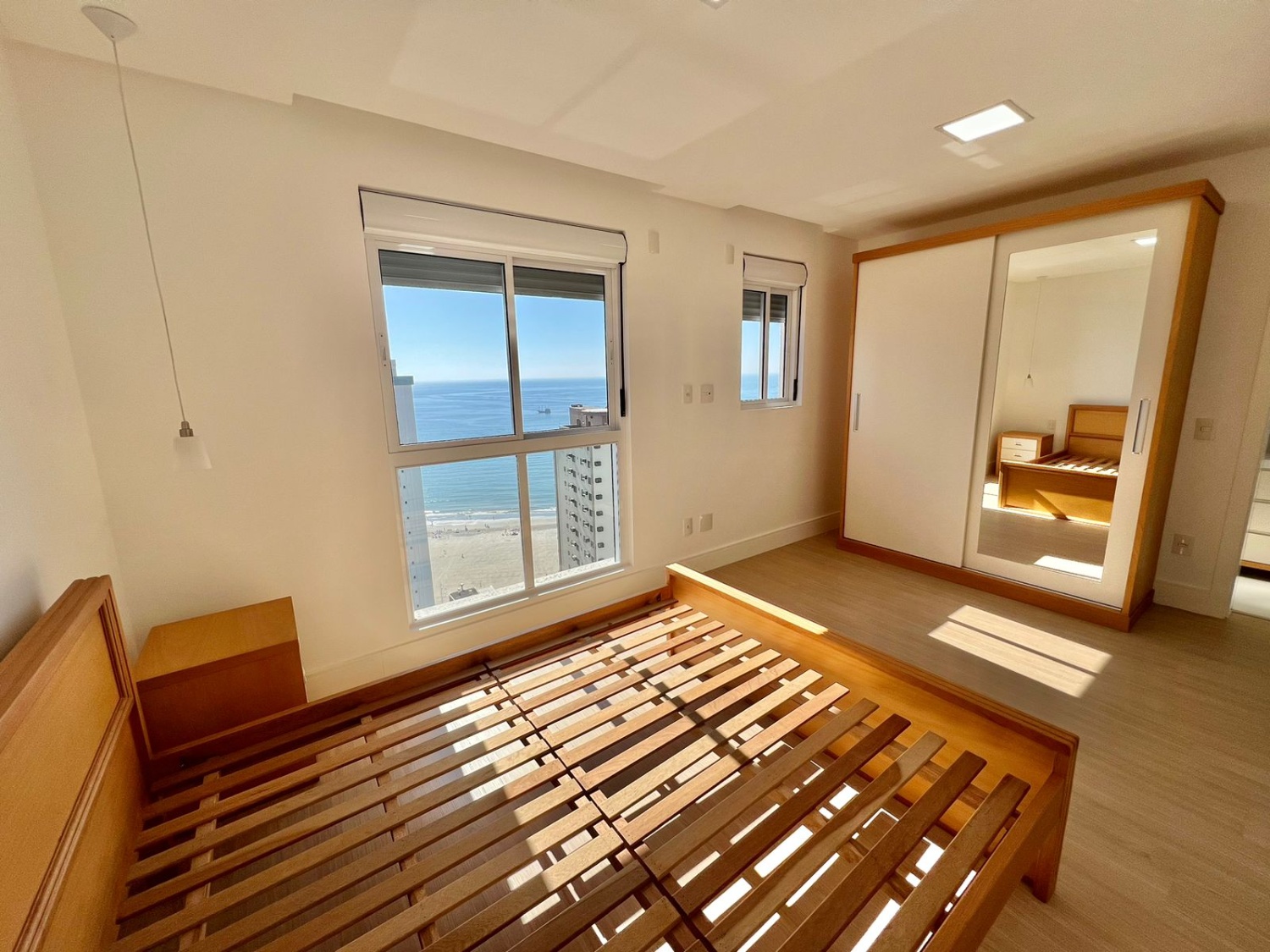 Apartamento no Ed. Mirante das Águas em Balneário Camboriú - foto 9