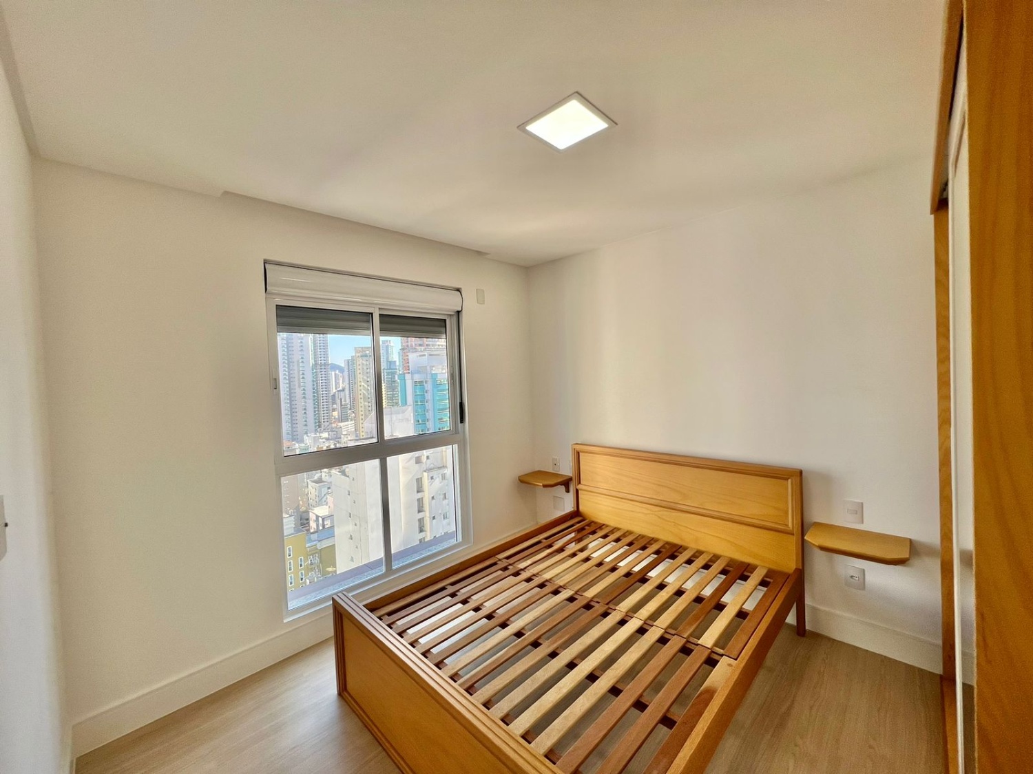 Apartamento no Ed. Mirante das Águas em Balneário Camboriú - foto 12