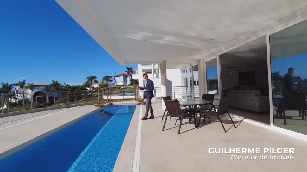 Mansão em Condomínio com Vista para o Mar na Região de Balneário Camboriú - foto 4