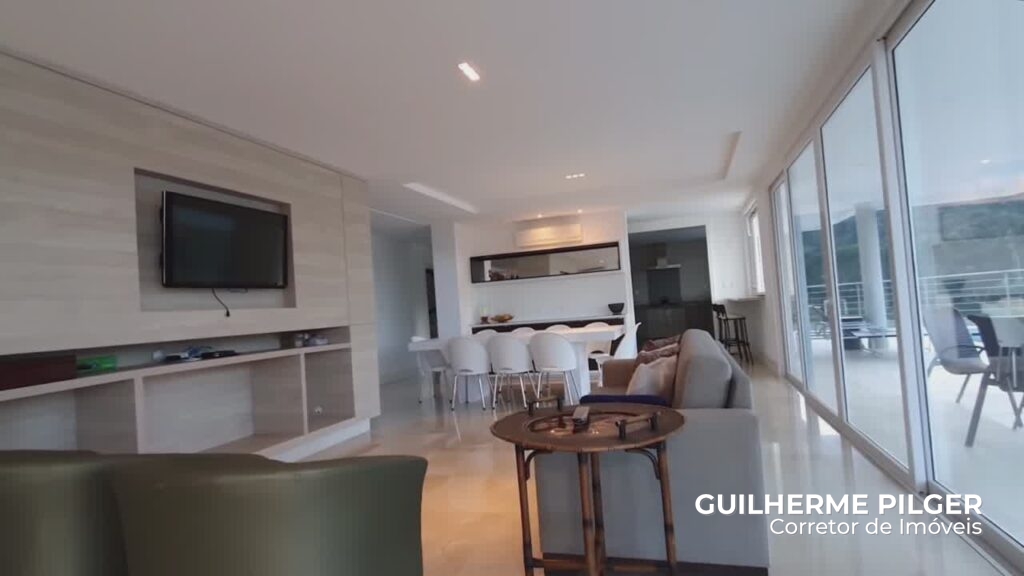 Mansão em Condomínio com Vista para o Mar na Região de Balneário Camboriú - foto 10