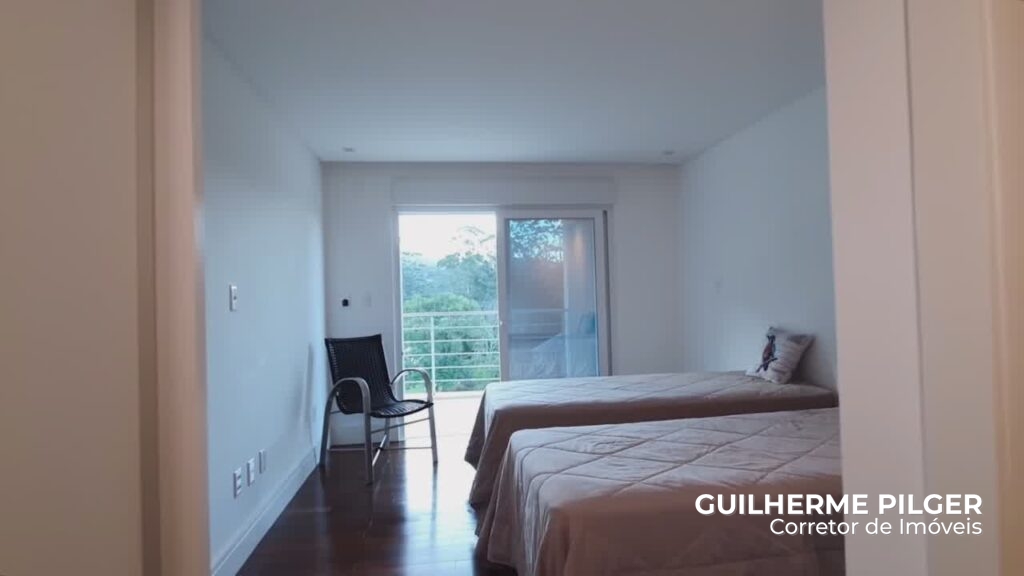Mansão em Condomínio com Vista para o Mar na Região de Balneário Camboriú - foto 17