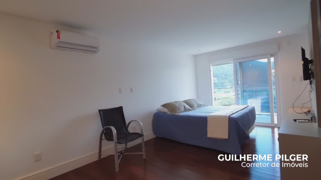 Mansão em Condomínio com Vista para o Mar na Região de Balneário Camboriú - foto 23