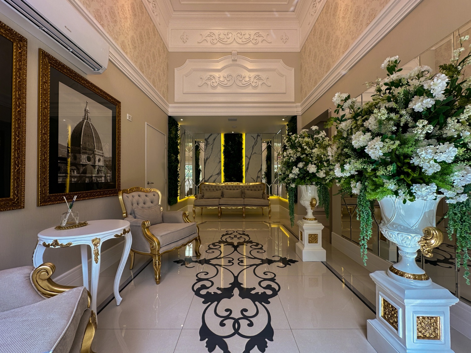 Apartamento no Ed. Château de Florence em Itapema - foto 18