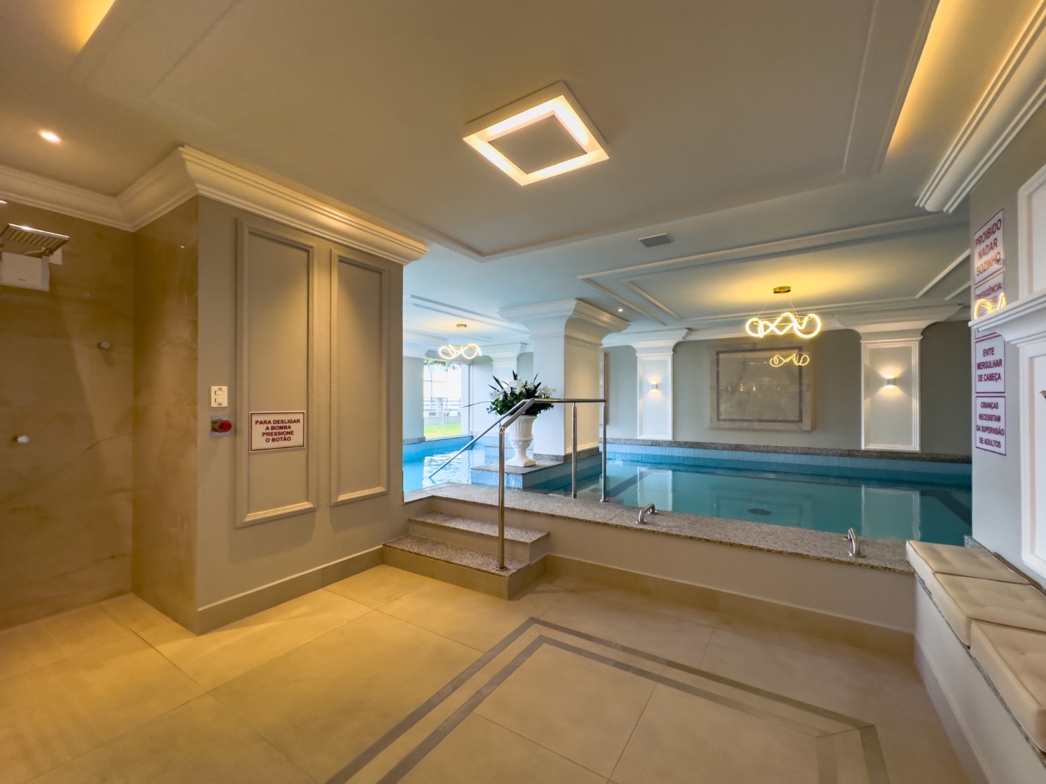Apartamento no Ed. Château de Florence em Itapema - foto 29