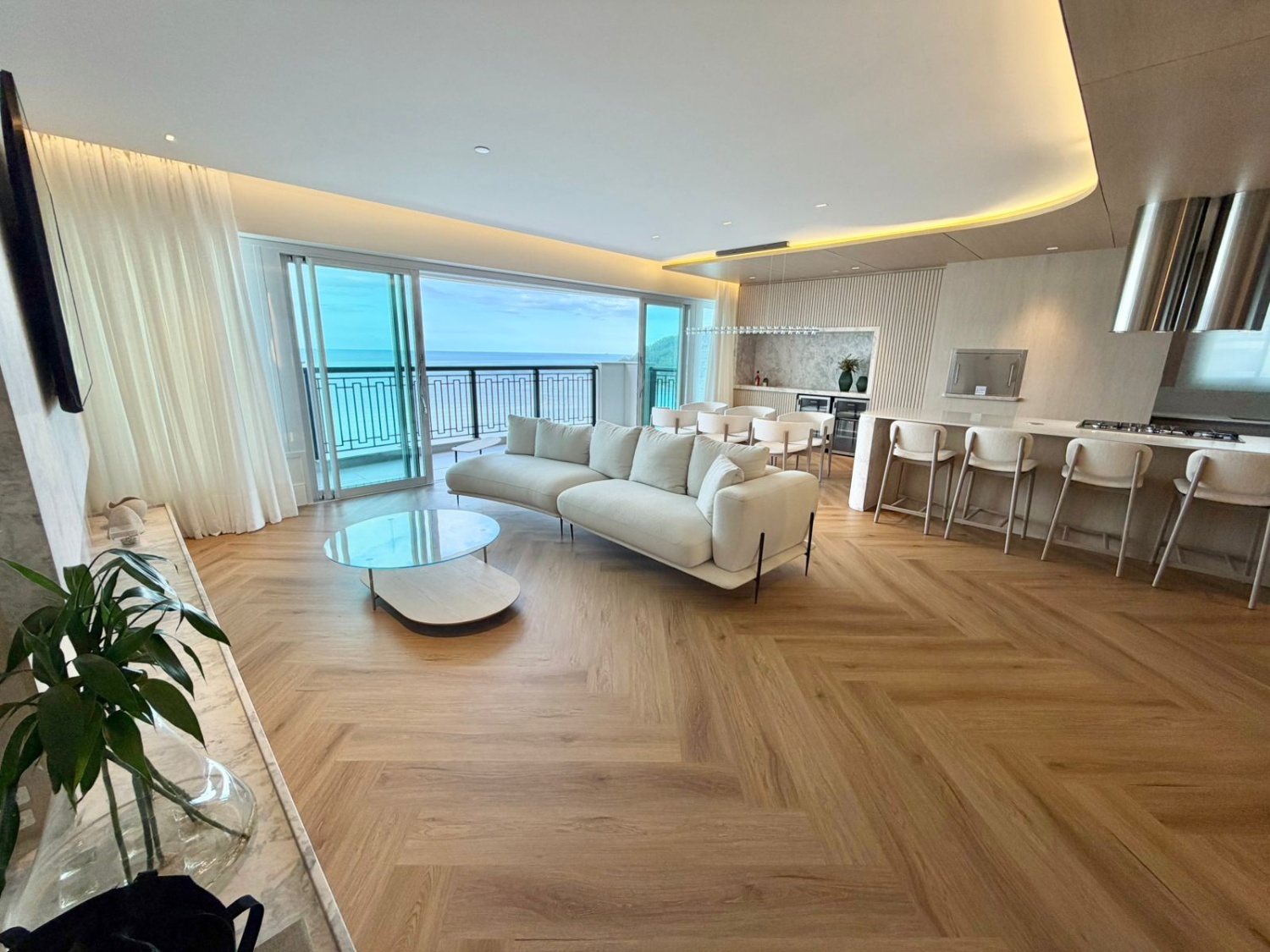 Apartamento no Ed. Aurora Exclusive Home em Balneário Camboriú - foto 2