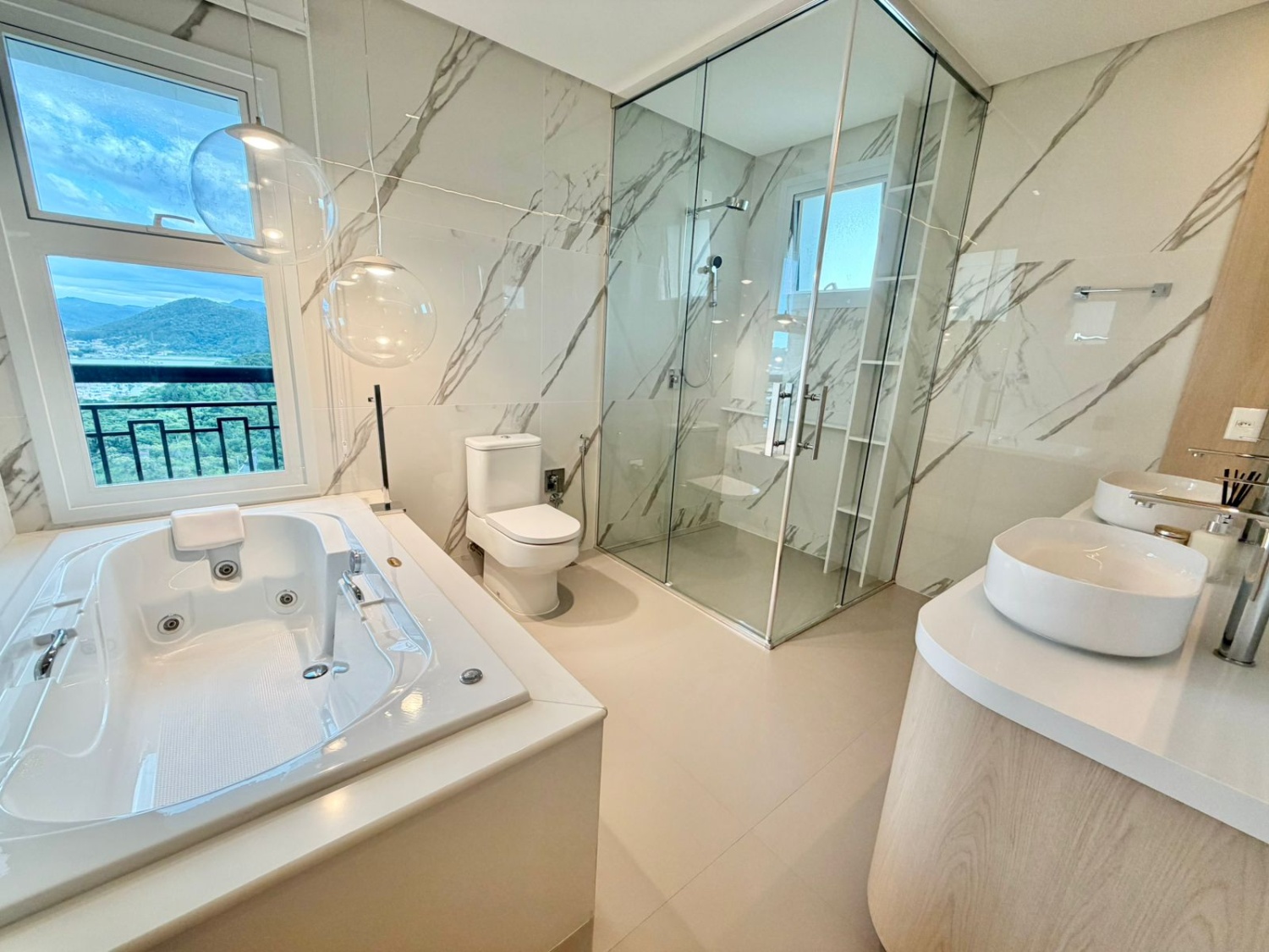 Apartamento no Ed. Aurora Exclusive Home em Balneário Camboriú - foto 13