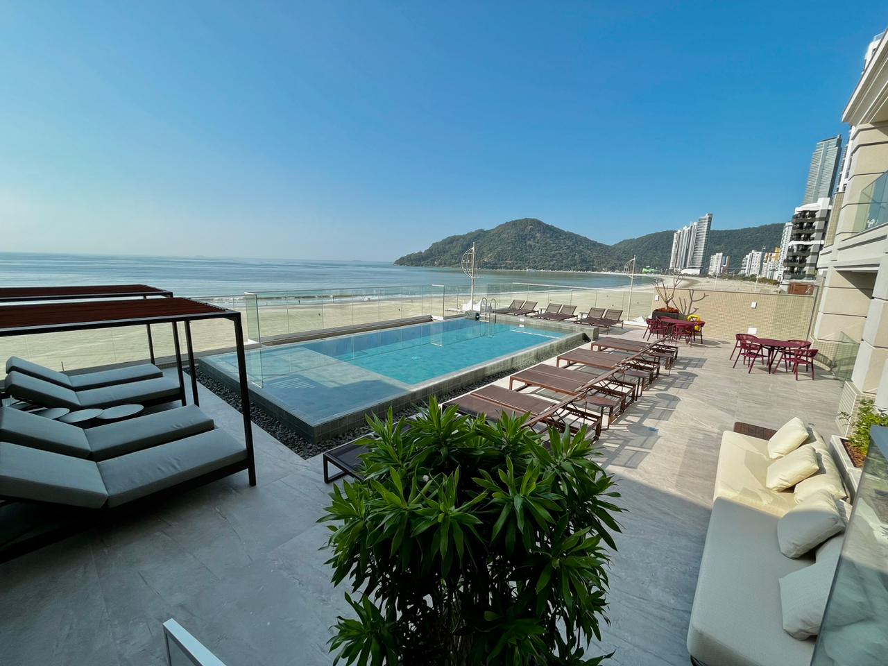 Apartamento no Ed. Aurora Exclusive Home em Balneário Camboriú - foto 33