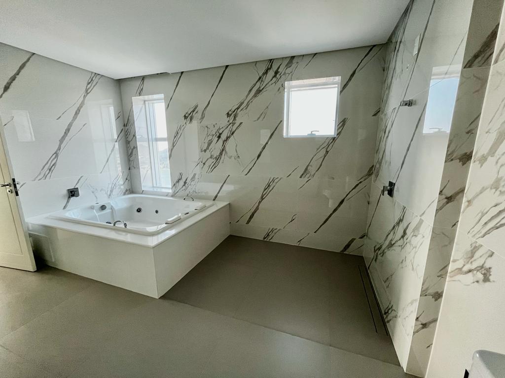 Cobertura duplex no Ed. Aurora Exclusive Home em Balneário Camboriú - foto 11