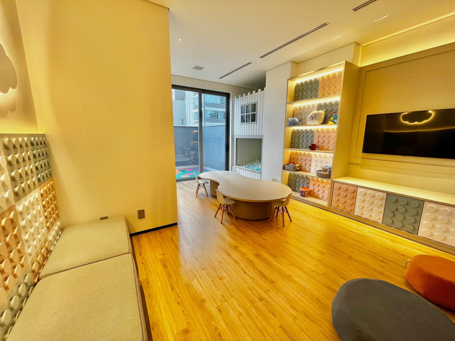 Apartamento no Ed. Copenhagen em Balneário Camboriú - foto 21
