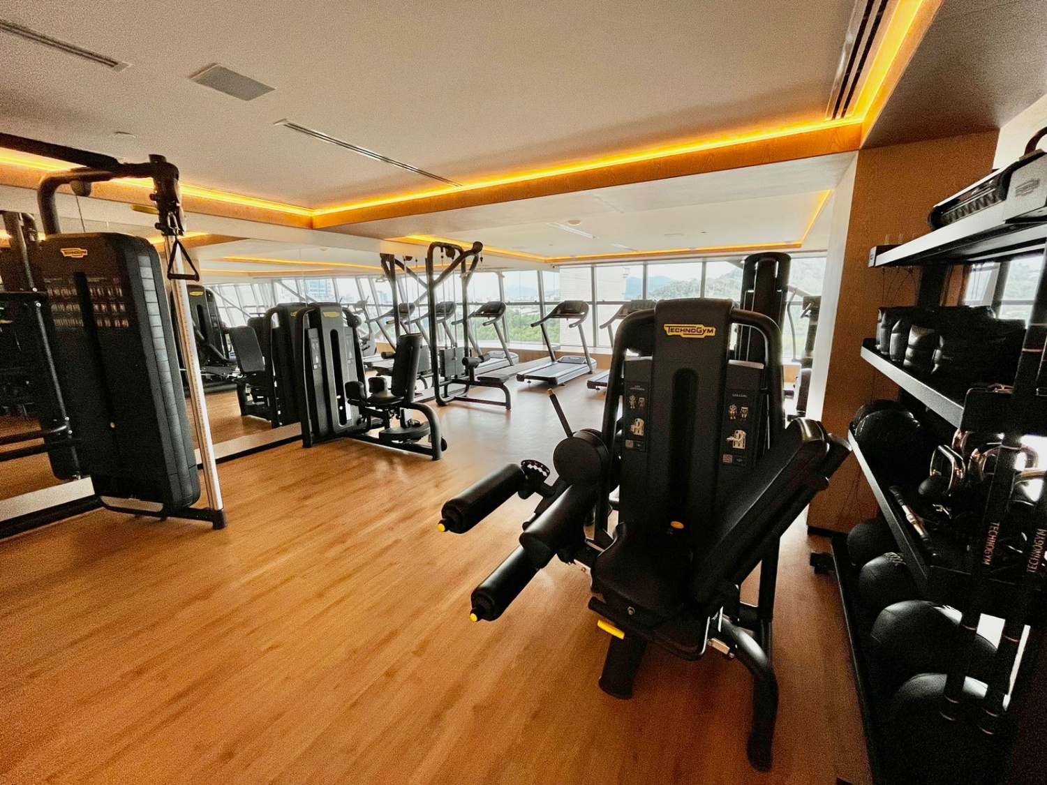 Apartamento no Ed. Copenhagen em Balneário Camboriú - foto 31