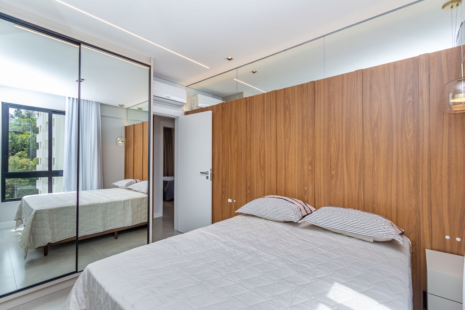 Apartamento no Ed. Costa Esmeralda em Balneário Camboriú - foto 18