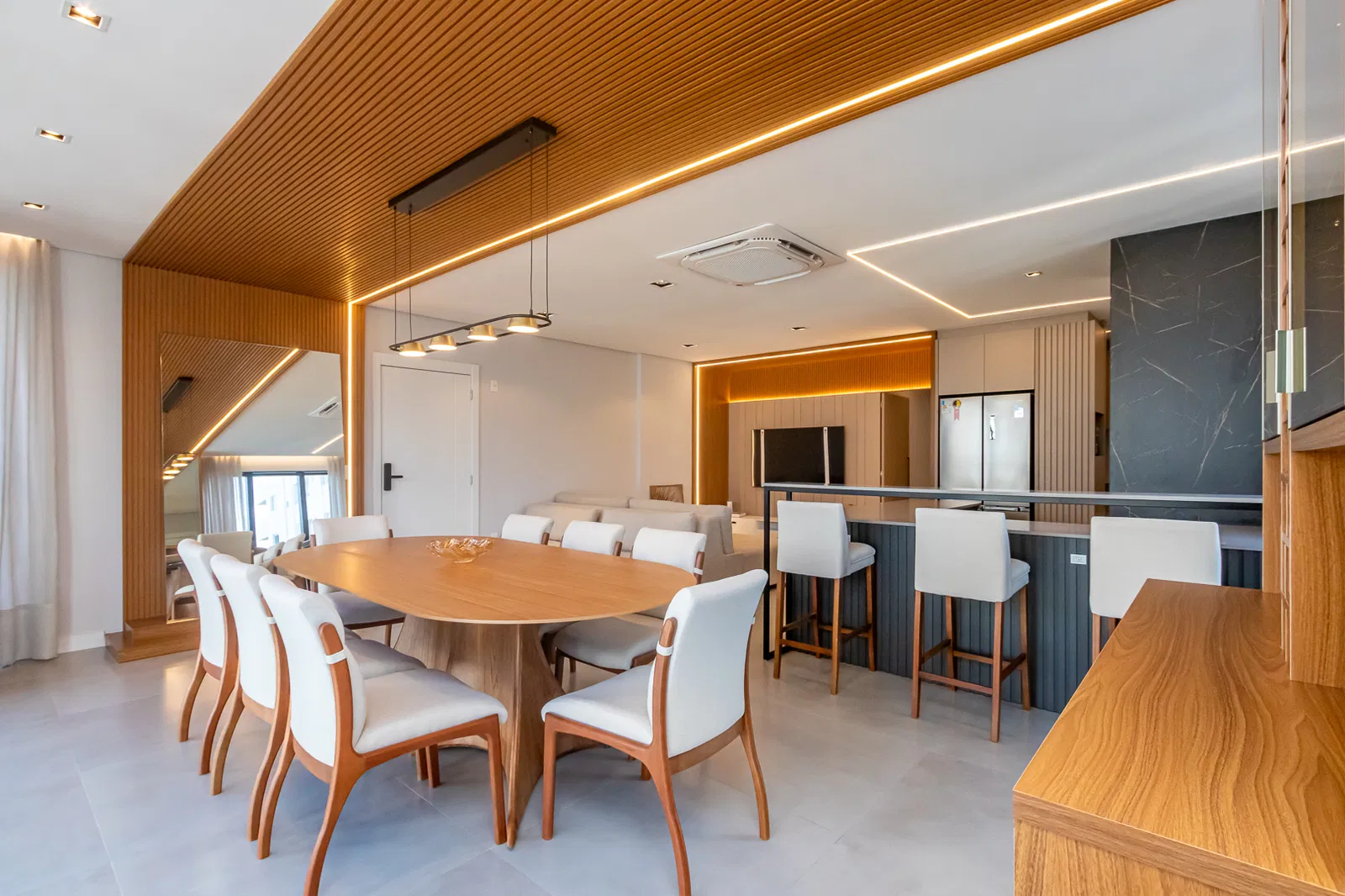 Apartamento no Ed. Costa Esmeralda em Balneário Camboriú - foto 4