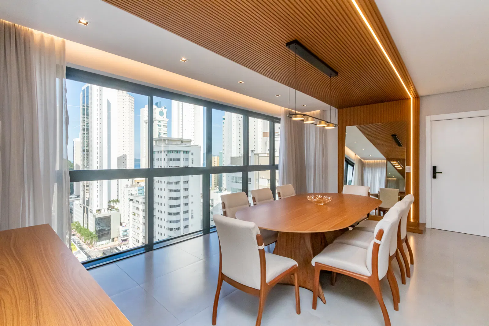 Apartamento no Ed. Costa Esmeralda em Balneário Camboriú - foto 9