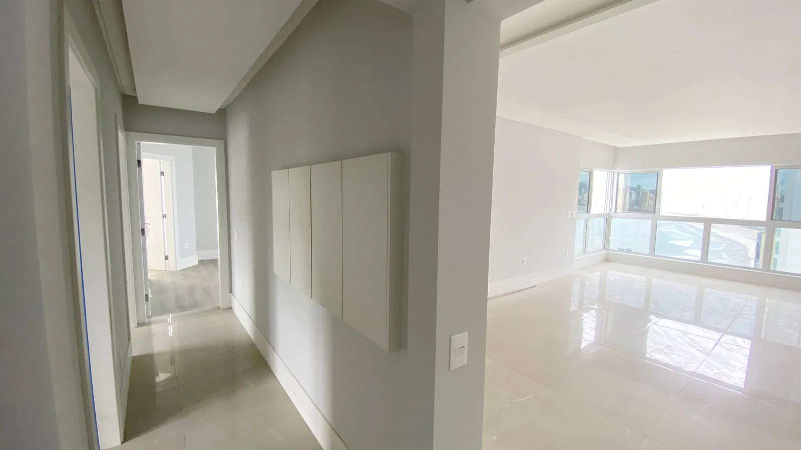 Apartamento no Ed. Barra Garden Residencial em Balneário Camboriú - foto 17