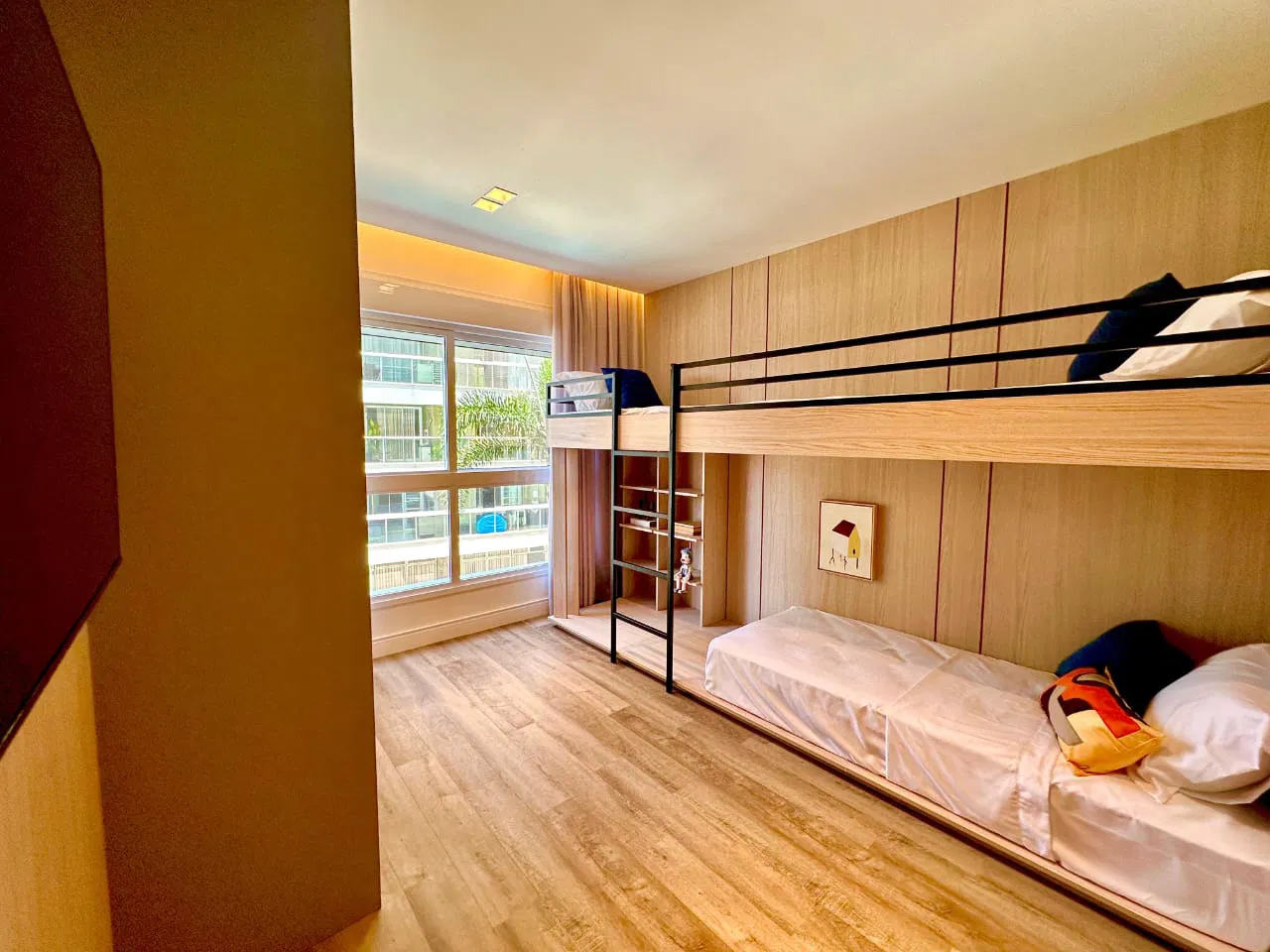 Apartamento no Ed. Le Blanc na Praia Brava - foto 14