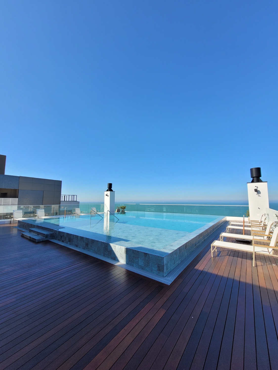 Apartamento no Ed. Le Blanc na Praia Brava - foto 18