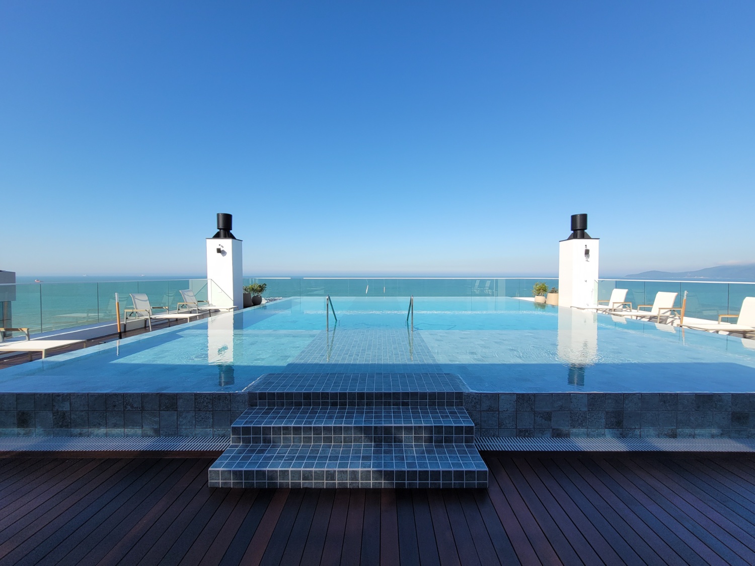 Apartamento no Ed. Le Blanc na Praia Brava - foto 19