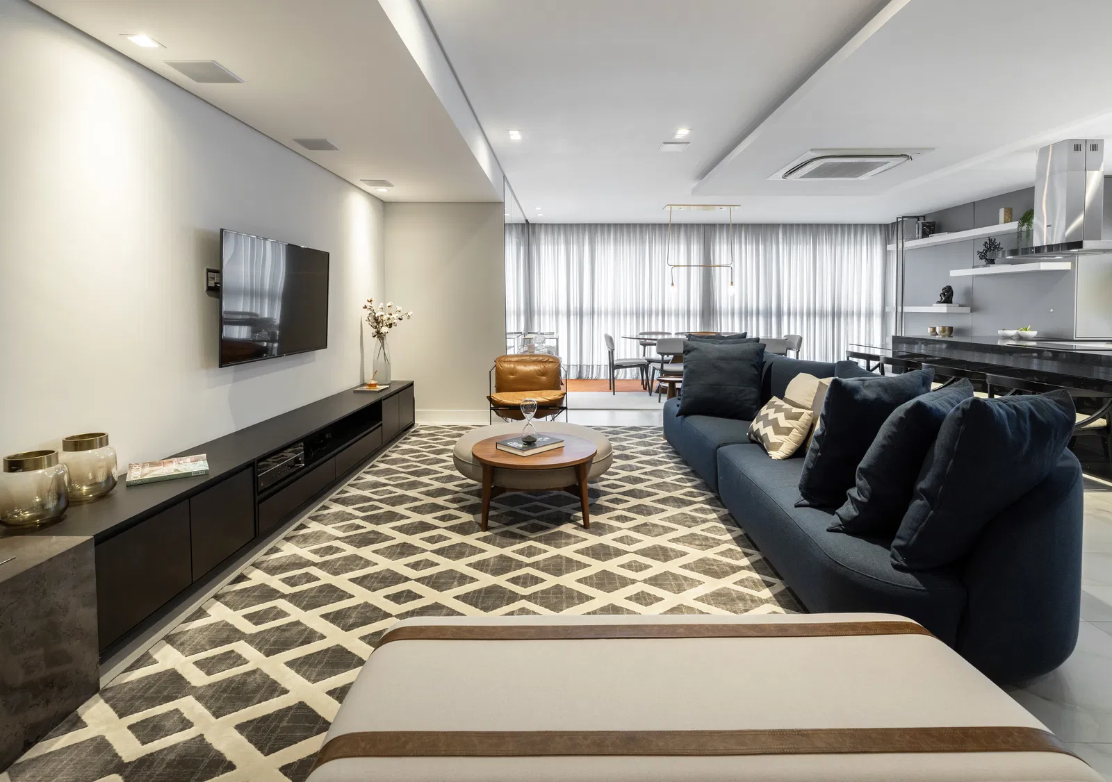 Apartamento no Ed. Ocean Breeze Residence em Balneário Camboriú - foto 5