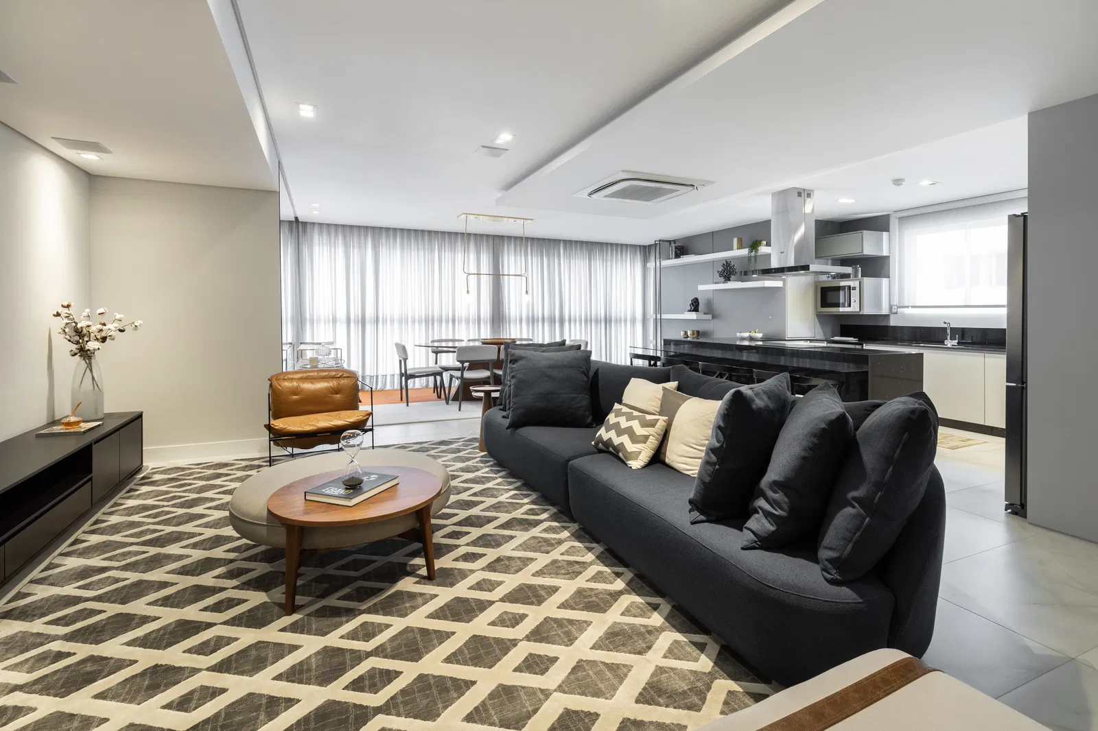 Apartamento no Ed. Ocean Breeze Residence em Balneário Camboriú - foto 6