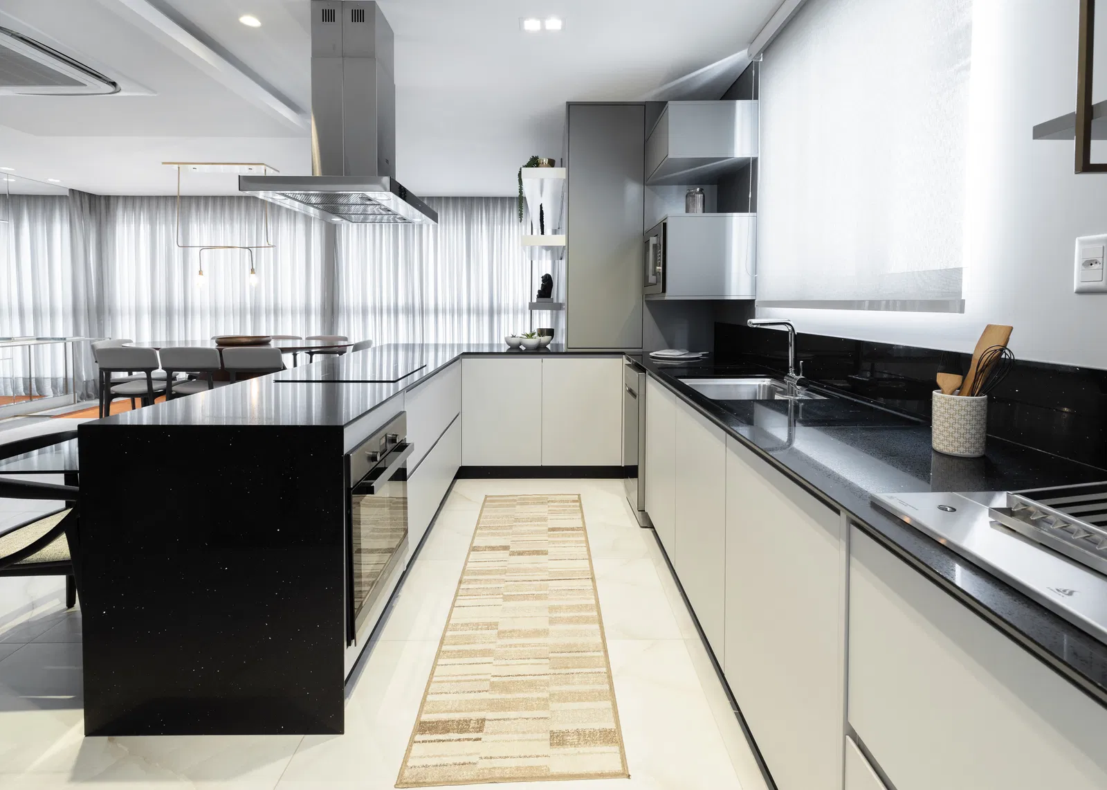 Apartamento no Ed. Ocean Breeze Residence em Balneário Camboriú - foto 7