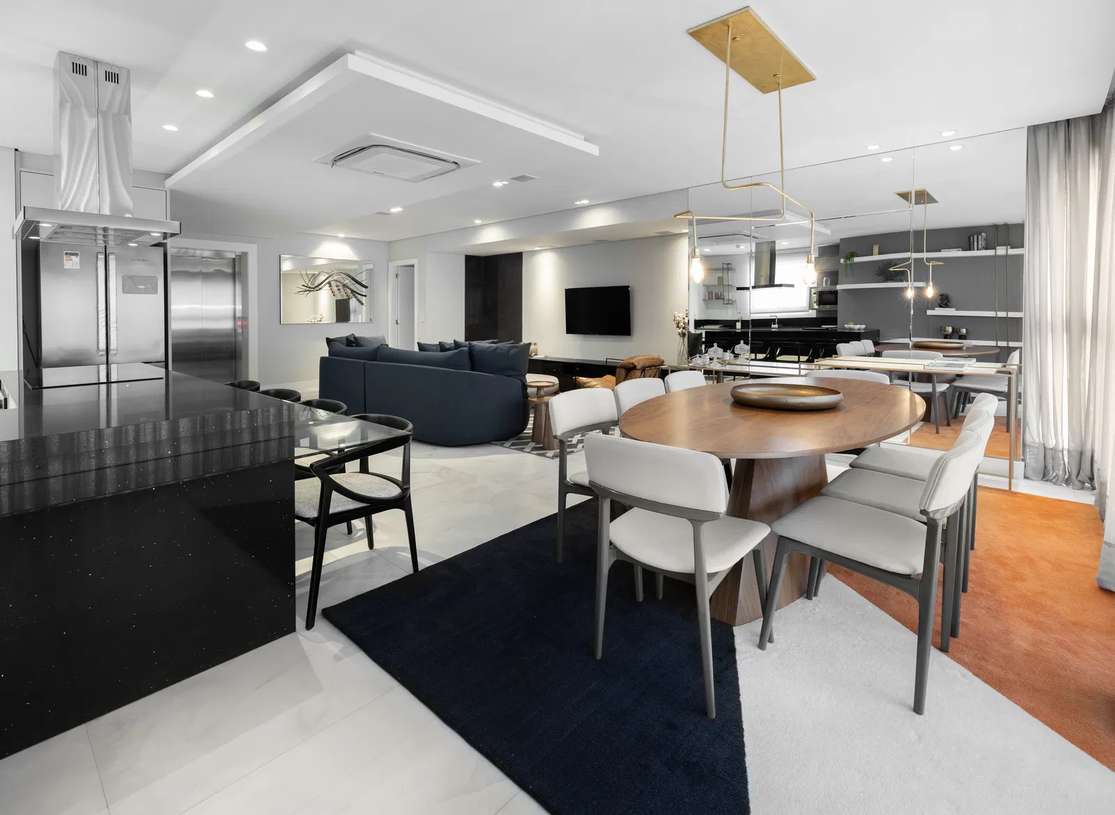 Apartamento no Ed. Ocean Breeze Residence em Balneário Camboriú - foto 9