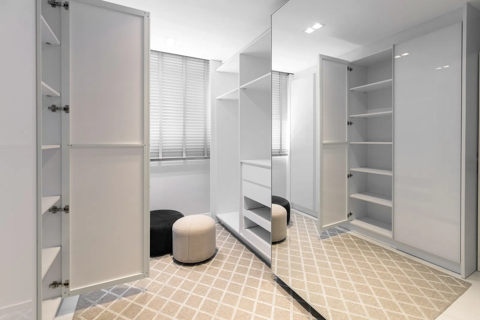 Apartamento no Ed. Ocean Breeze Residence em Balneário Camboriú - foto 15