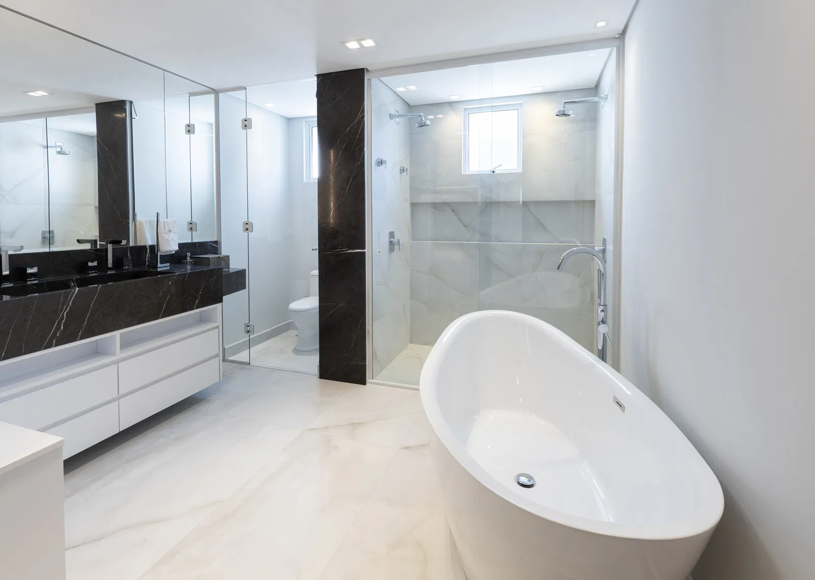Apartamento no Ed. Ocean Breeze Residence em Balneário Camboriú - foto 24