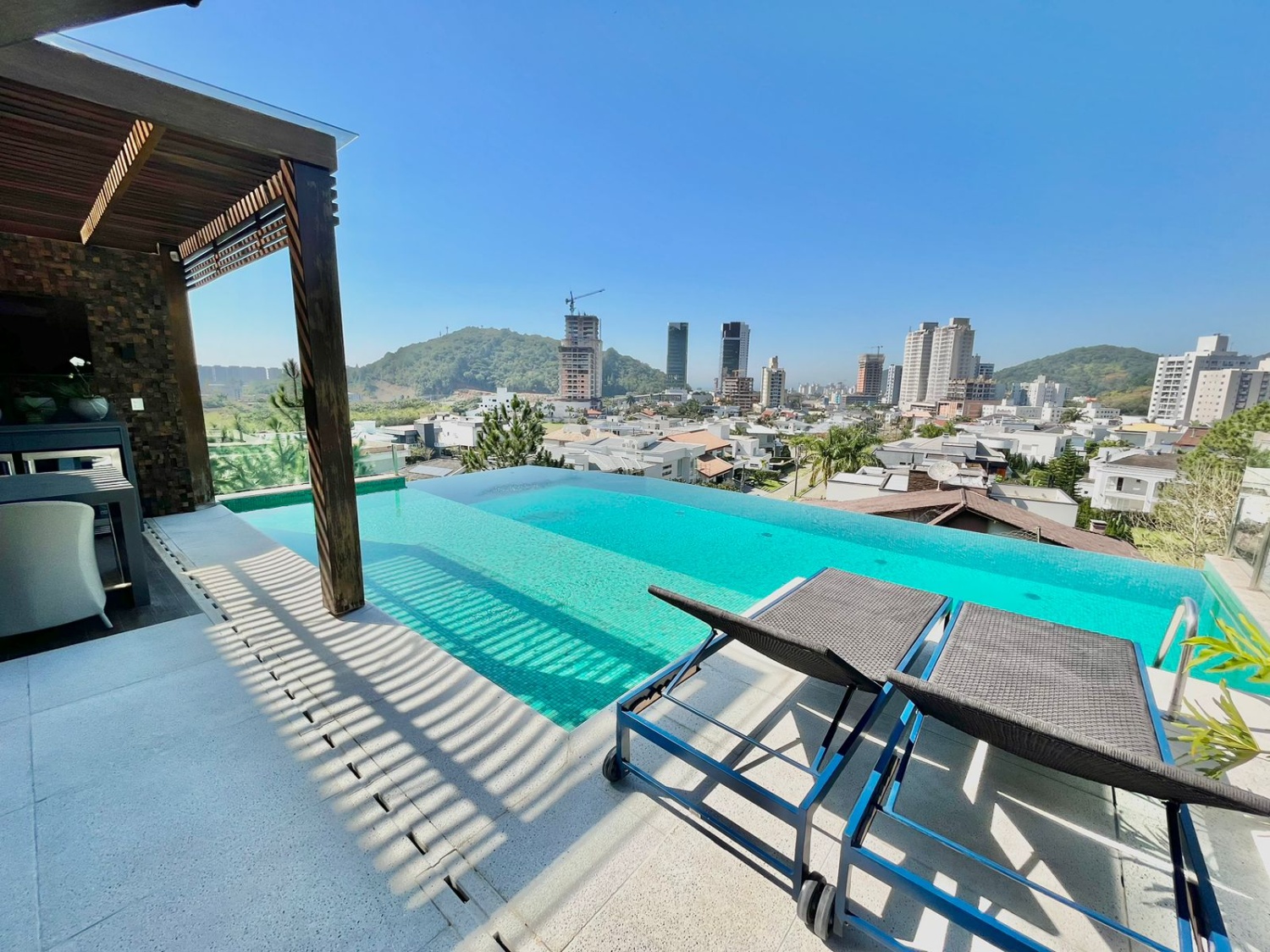 Casa no Condomínio Horizontal Praia Brava - foto 6