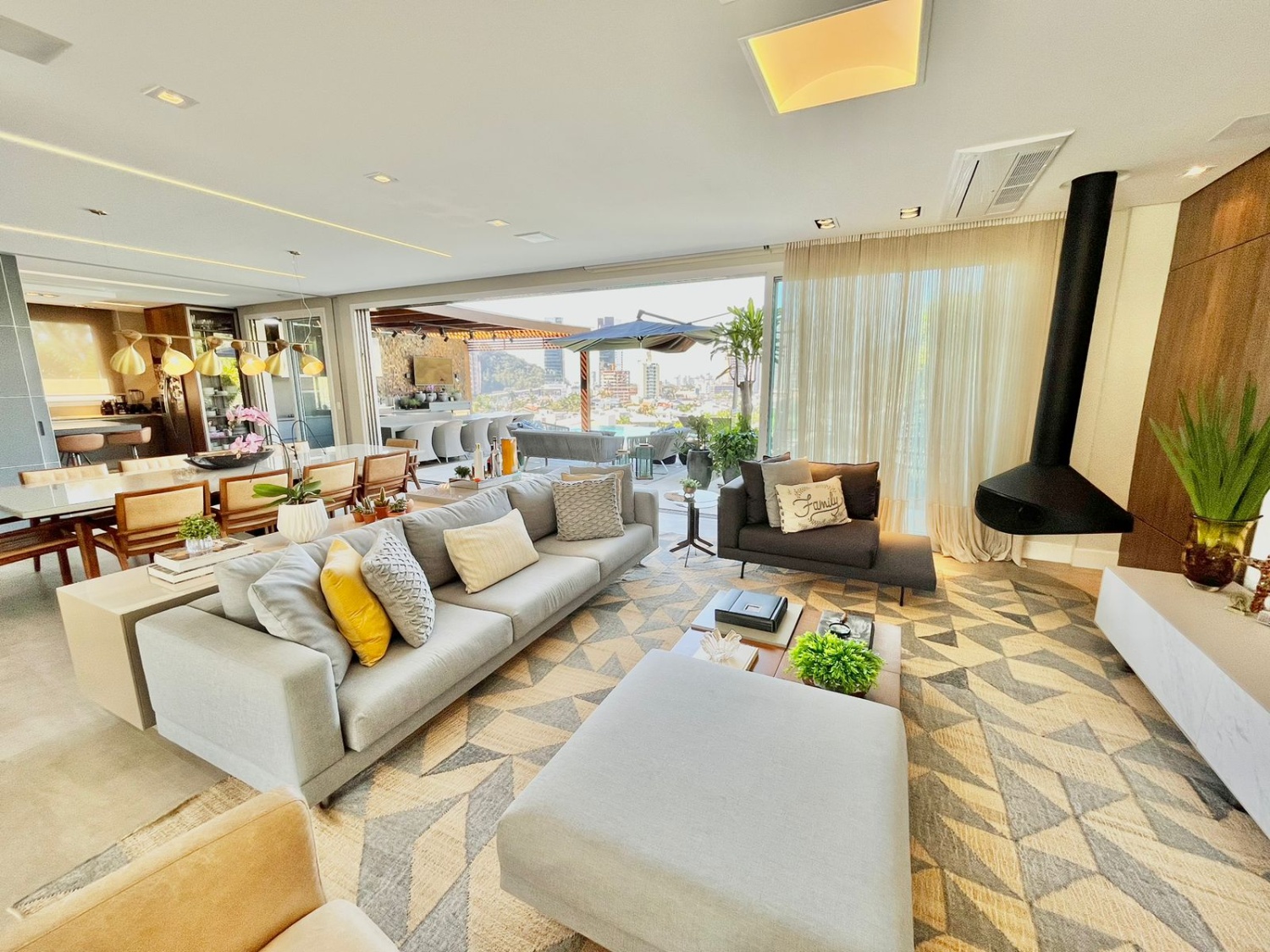Casa no Condomínio Horizontal Praia Brava - foto 12