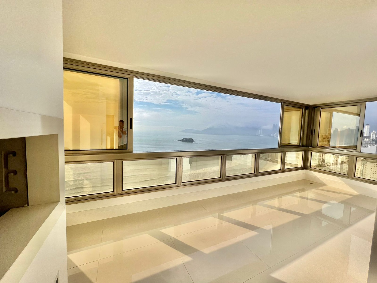 Apartamento no Ed. Dom Alfonso em Balneário Camboriú