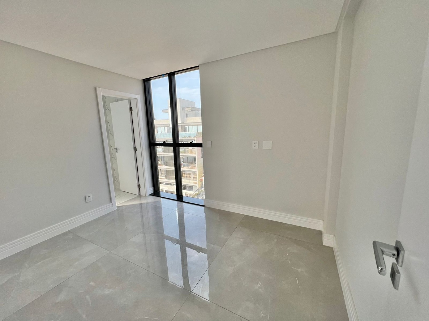 Cobertura com Vista para o Mar no Ed. Brava Center Residence na Praia Brava - foto 7