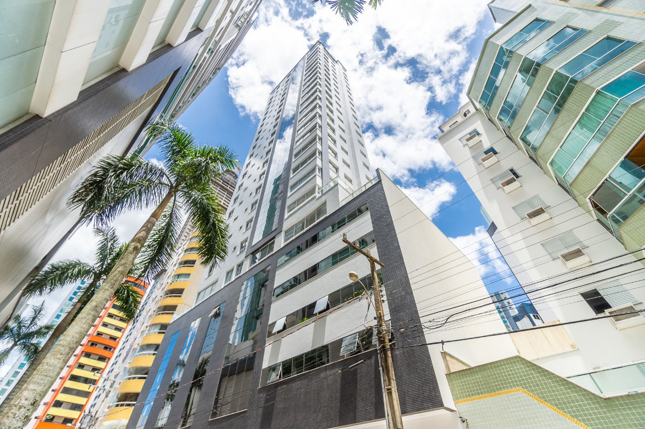 Apartamento no Ed. Residencial Bréscia em Balneário Camboriú